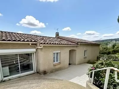 Maison, 136 m²