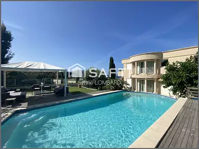 Maison, 356 m²