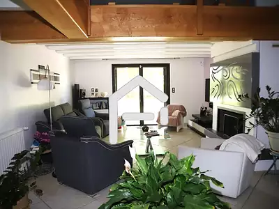 Maison, 250 m²