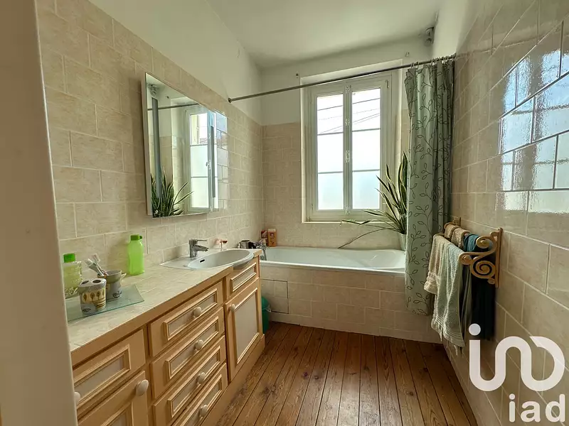 Maison, 320 m²
