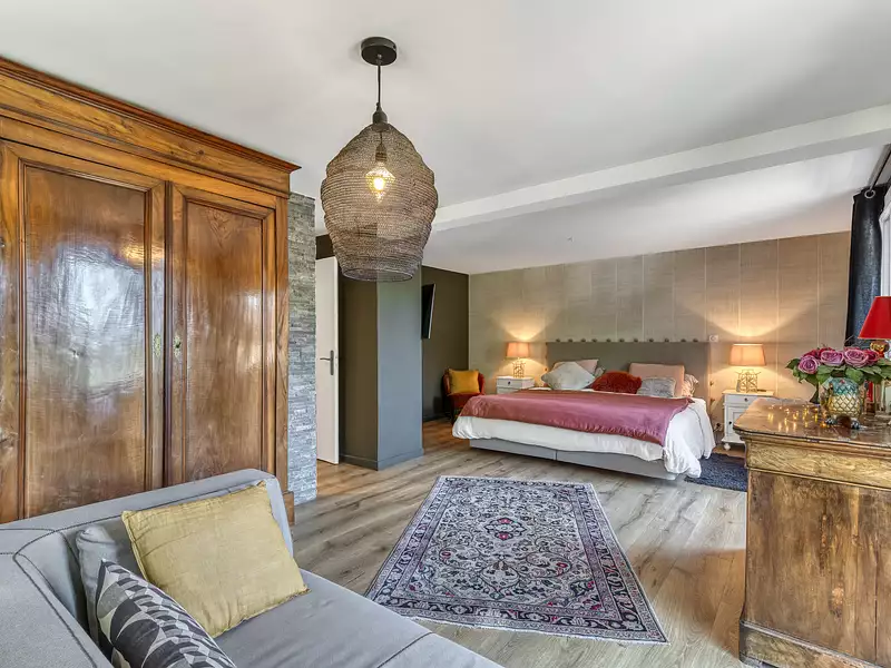 Maison, 243 m²