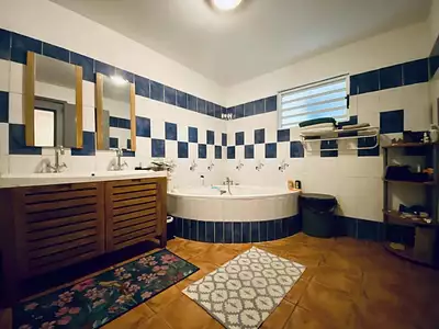 Maison, 190 m²