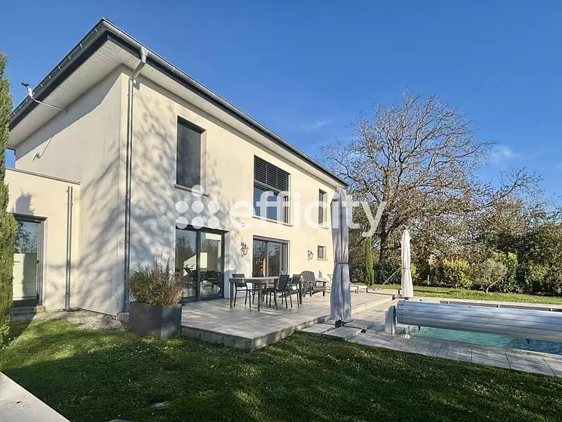Maison, 137 m²