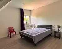 Maison, 196 m²