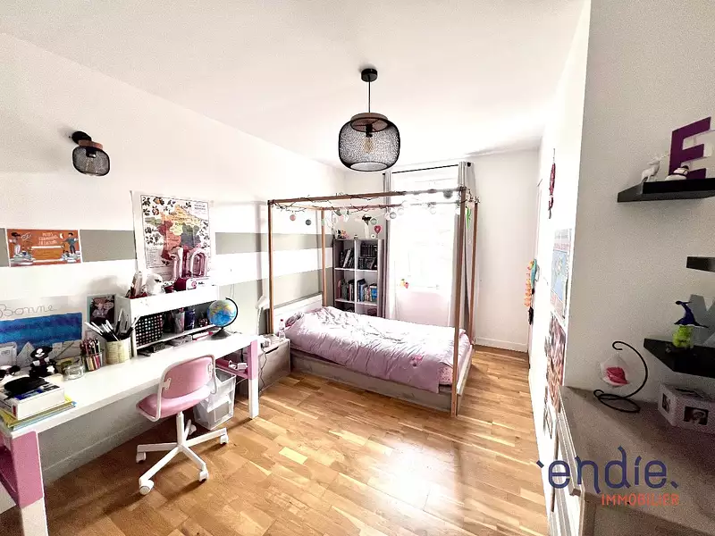 Maison, 143 m²