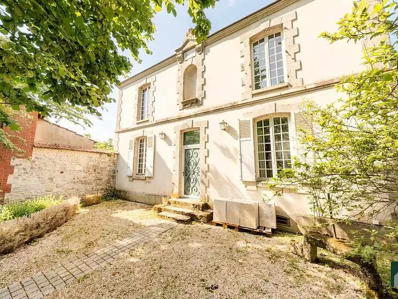 Maison, 217 m²