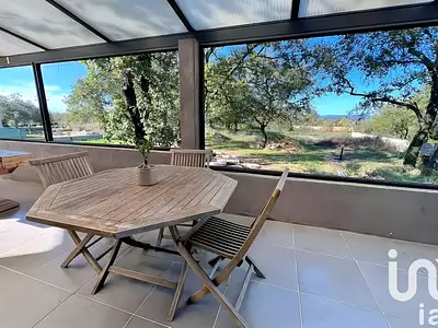 Maison, 250 m²