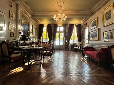 Maison, 360 m²