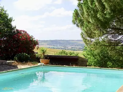 Maison, 240 m²