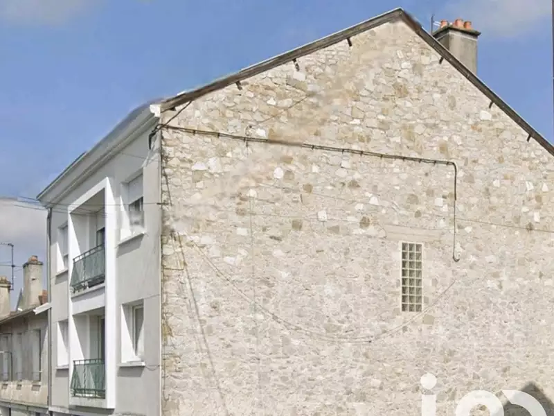 Immeuble, 300 m²