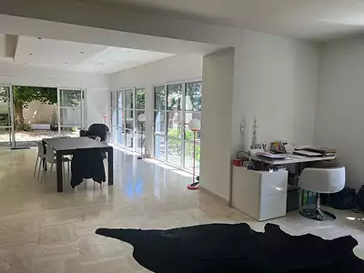 Maison, 261 m²