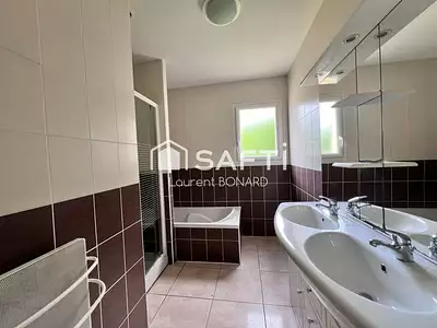 Maison, 120 m²