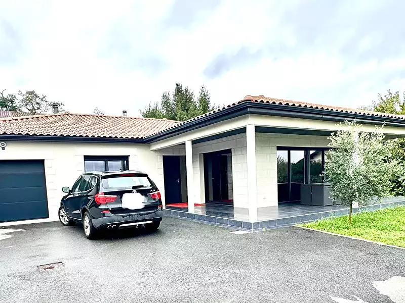 Maison, 140 m²