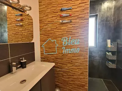 Maison, 180 m²