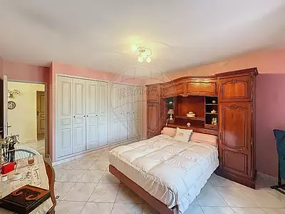 Maison, 300 m²