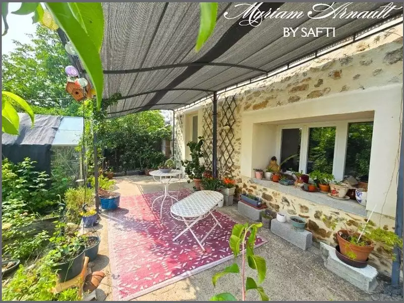 Maison, 250 m²