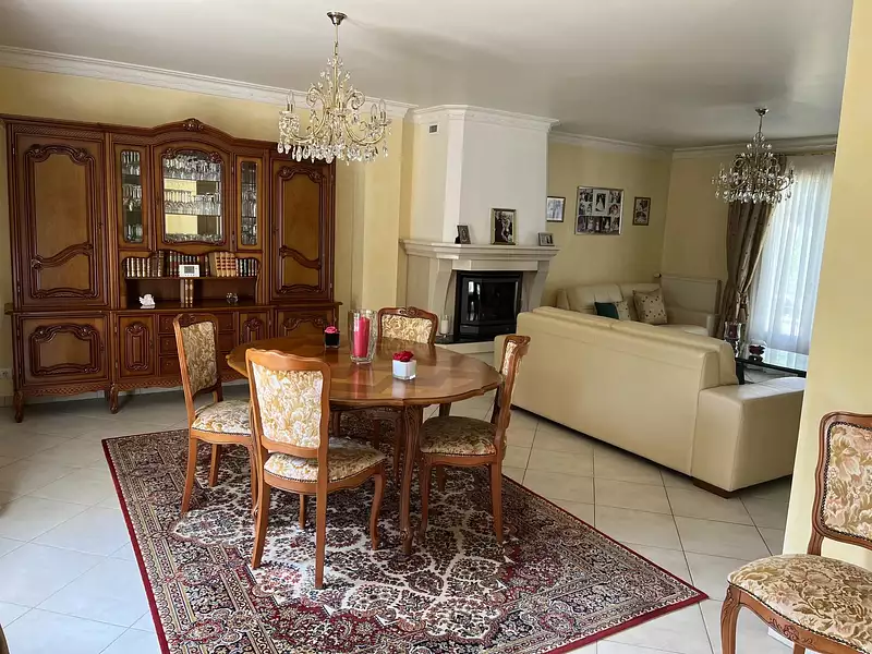Maison, 153 m²