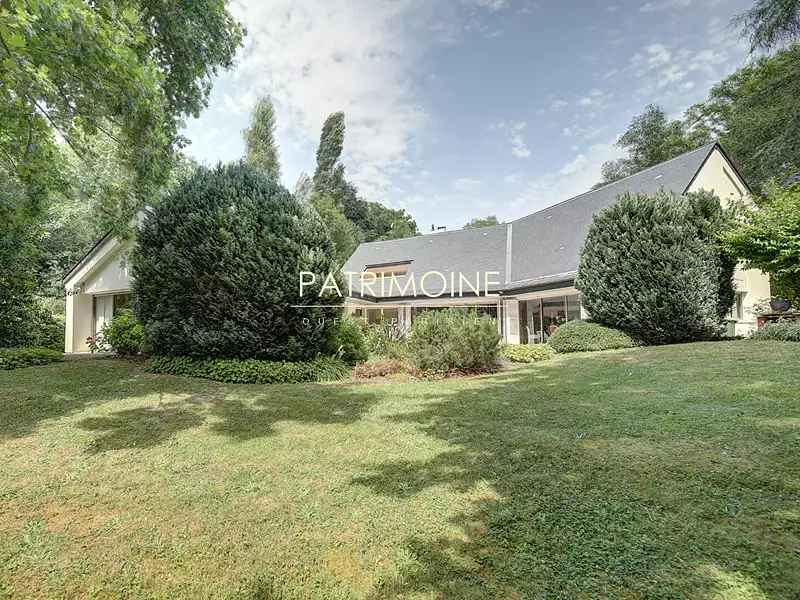 Maison, 311 m²