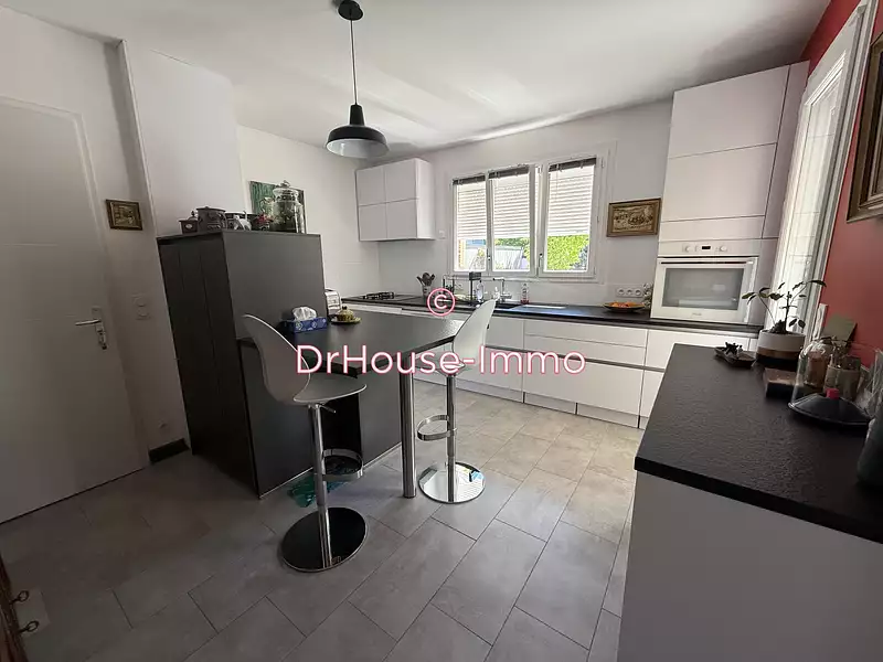 Maison, 183 m²