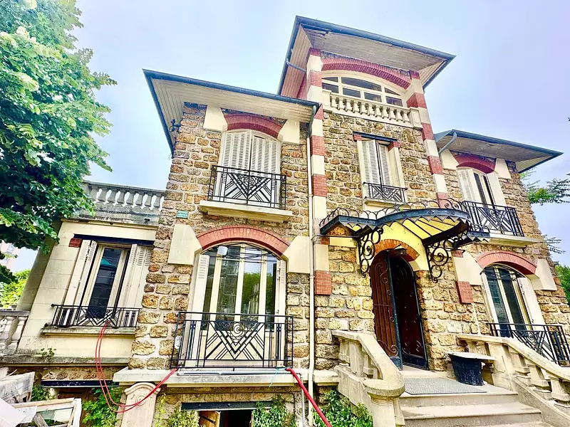 Maison, 201 m²