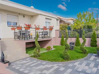 Maison, 141 m²