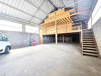 Maison, 196 m²