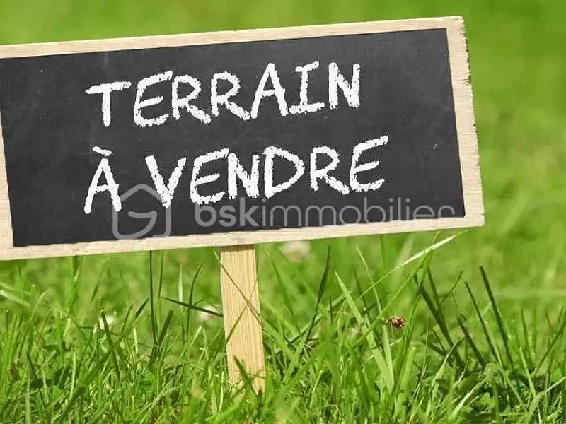 Terrain, 833 m²