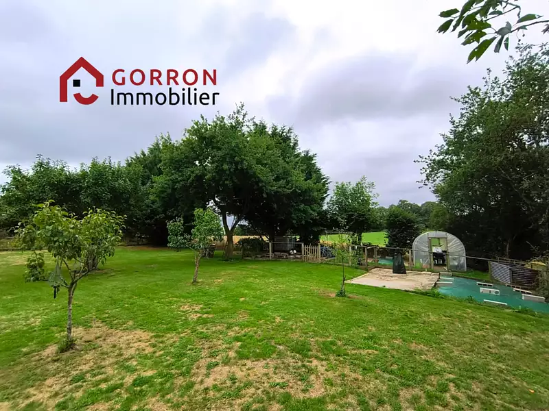 Maison, 248 m²