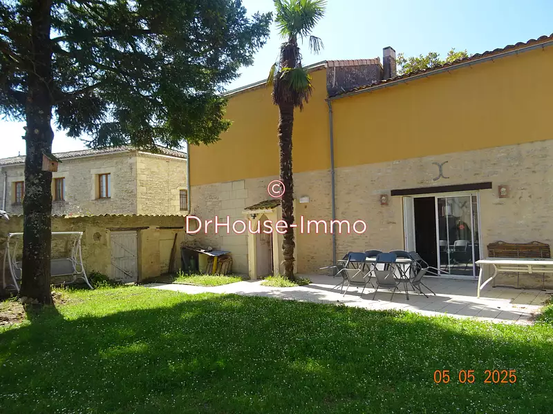 Maison, 310 m²