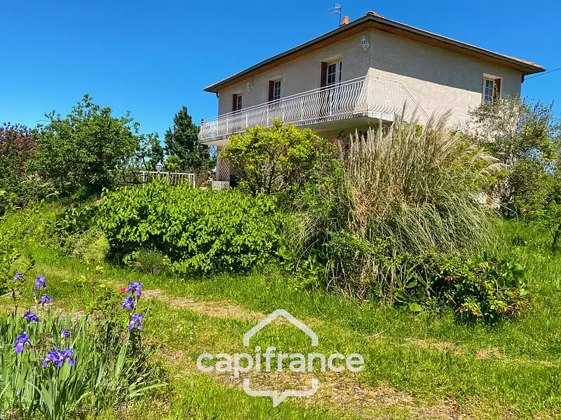 Maison, 153 m²