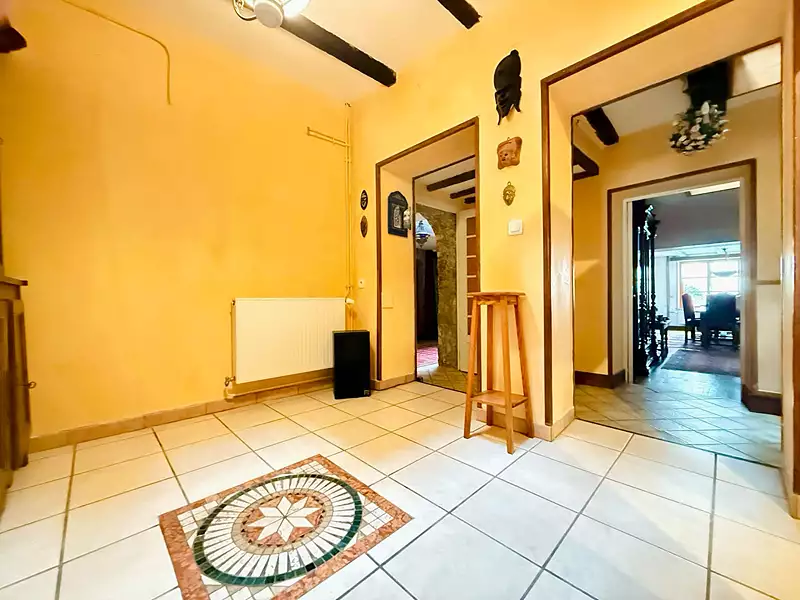 Maison, 232 m²