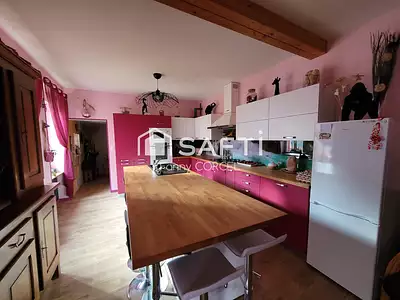 Maison, 77 m²
