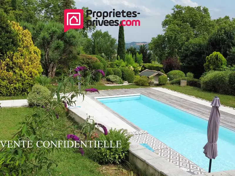 Maison, 270 m²