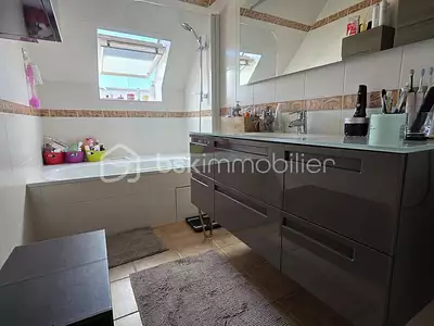 Maison, 111 m²