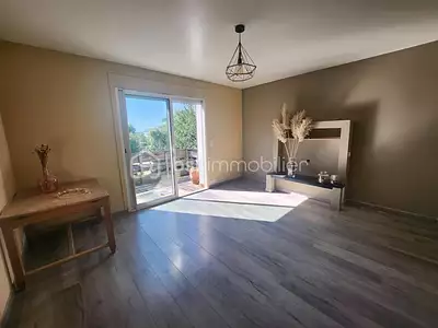 Maison, 84 m²