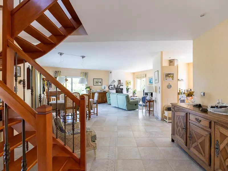 Maison, 200 m²