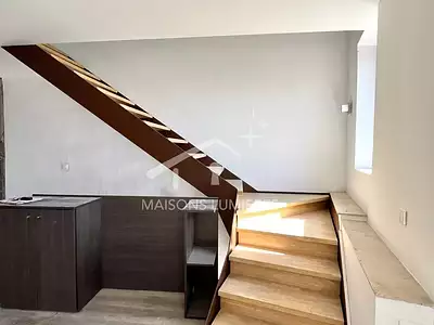 Immeuble, 115 m²