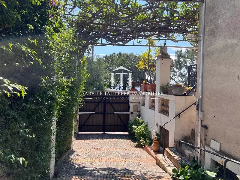 Maison, 280 m²
