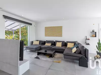 Maison, 144 m²