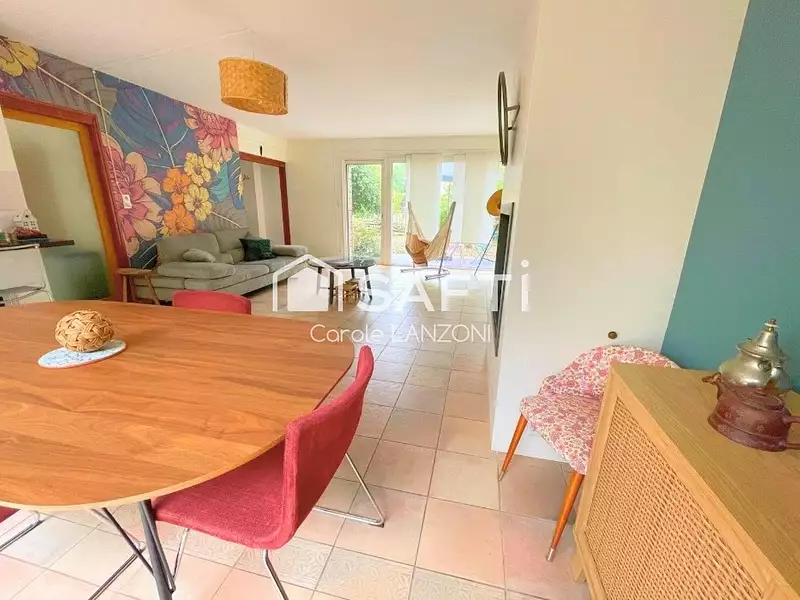 Maison, 140 m²