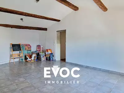 Maison, 247 m²