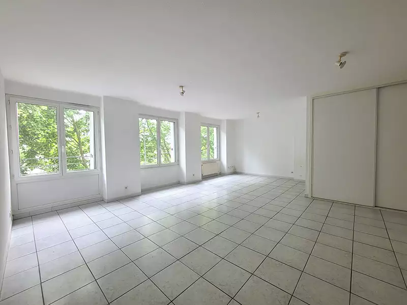 Immeuble, 362 m²