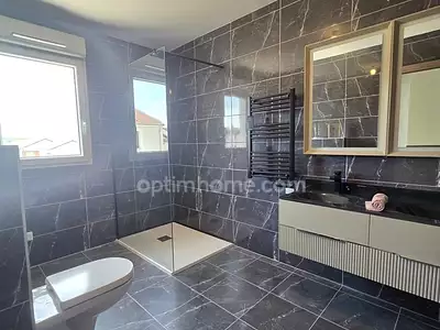 Maison, 122 m²