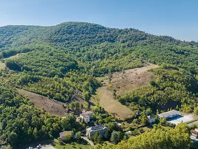 Maison, 650 m²