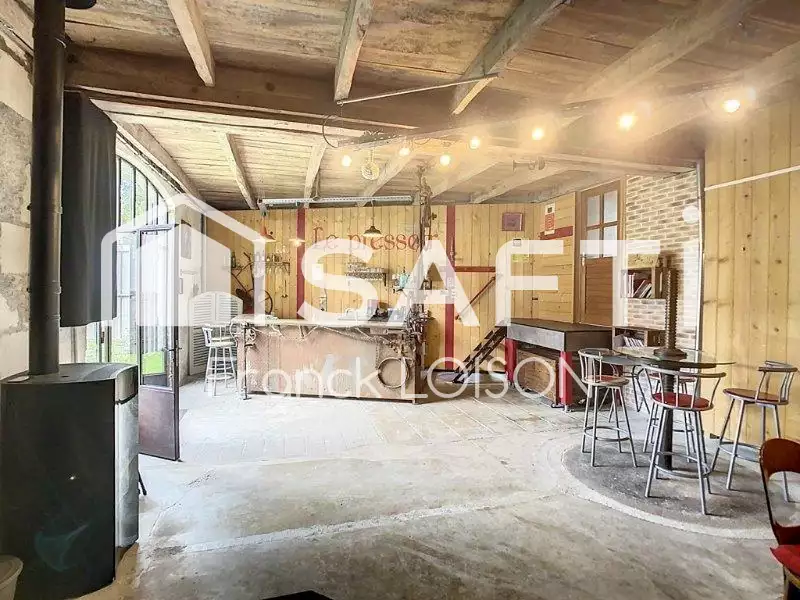 Maison, 203 m²