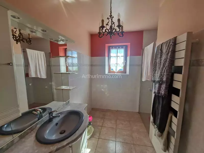 Maison, 141 m²