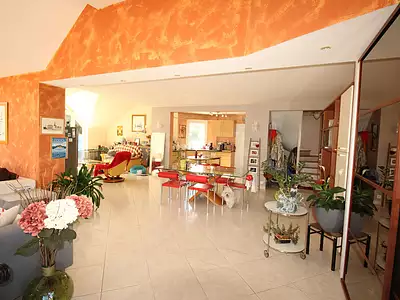 Maison, 183 m²