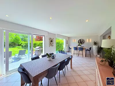 Maison, 212,92 m²