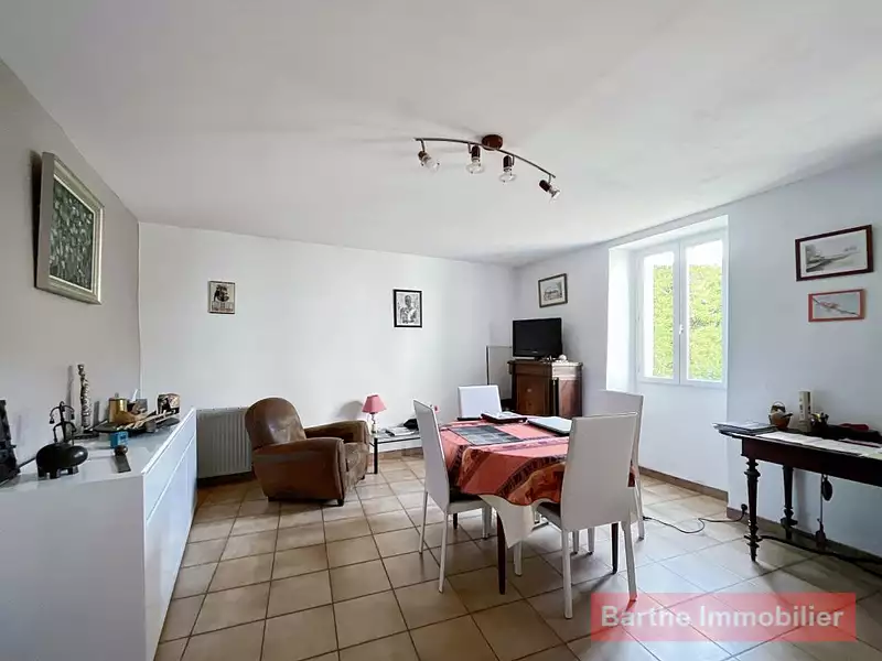 Maison, 165 m²