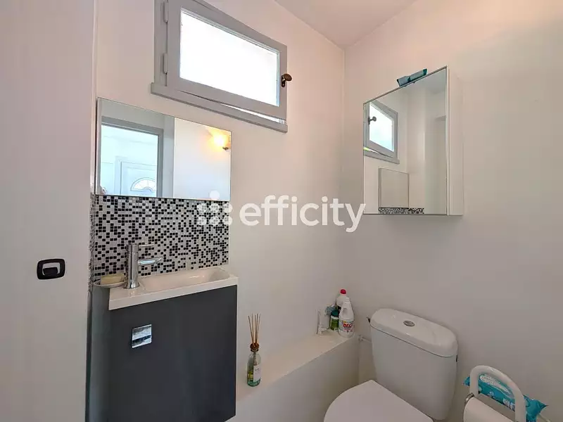 Maison, 70 m²
